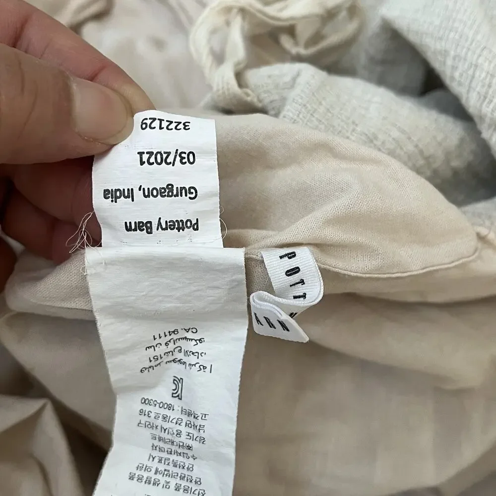 Pottery Barn Duvet Cover Full Queen 92 in x 88 in Gray 100% Cotton Button Close